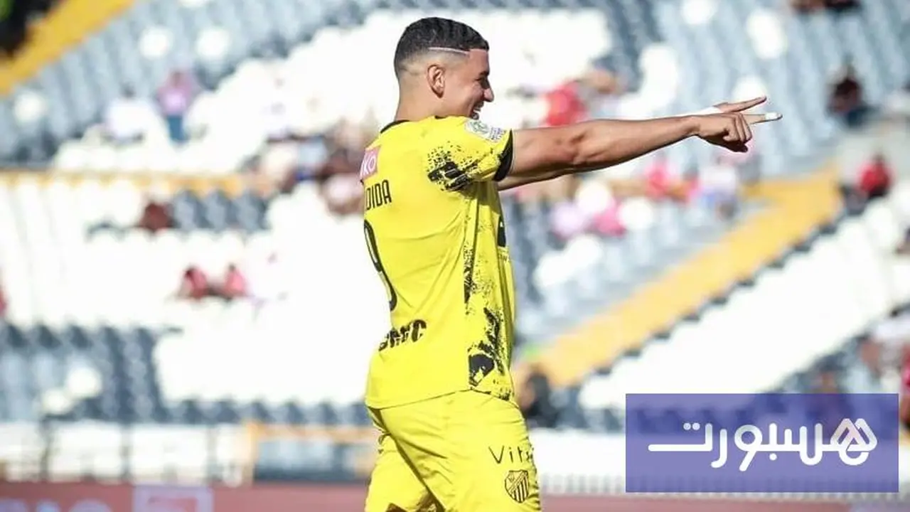 الأهلي يبرم صفقة قوية مع المغرب الفاسي لتدعيم صفوفه بعقد طويل الأمد